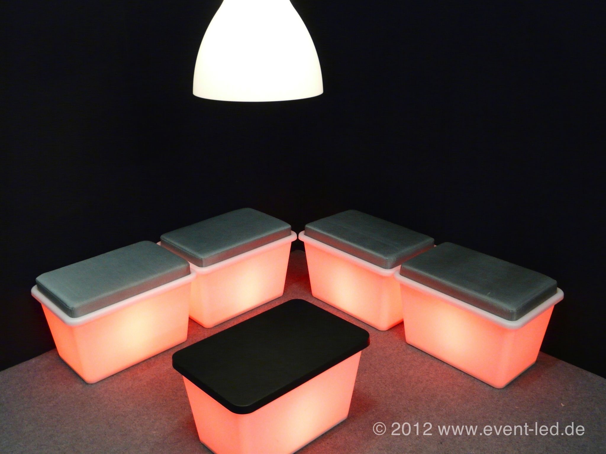 eventLED | LED Sitzbox 60x40x35cm
