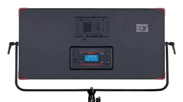 Swit | PL-E90D | LED Flächenleuchte Bi-Color